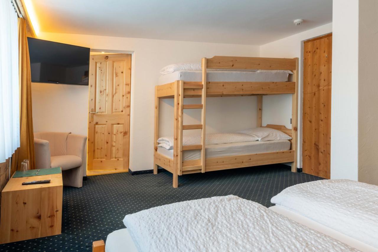 Hotel Grischuna Bivio Kültér fotó