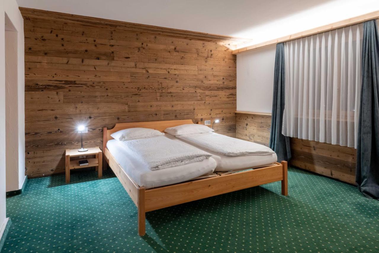 Hotel Grischuna Bivio Kültér fotó
