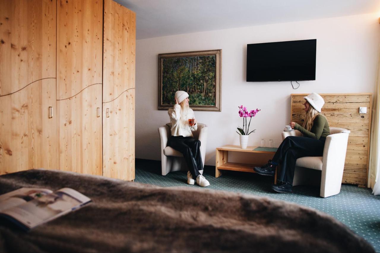 Hotel Grischuna Bivio Kültér fotó